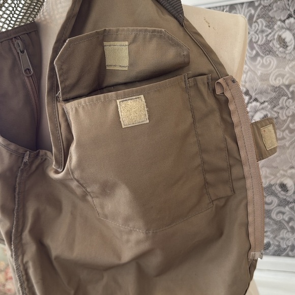 Orvis Made in USA Sporting Vest - Picture 12 of 13